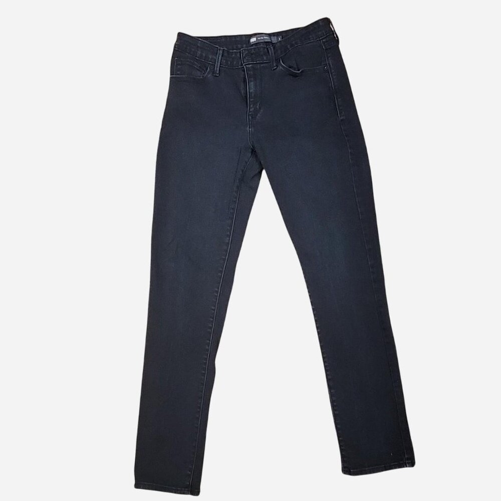 Levi Black Label Mid Rise Skinny Size 8. 29w x 32L